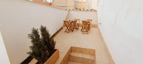 Capuchinos Appartement | KEYWISE Nordic design Home city center 2 rooms 2 bath and terrace
