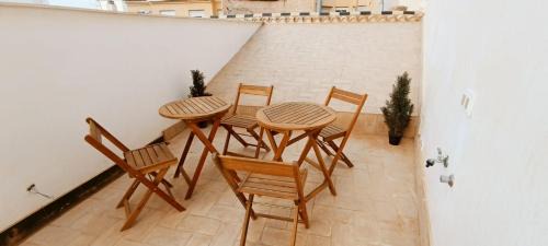 Capuchinos Appartement | KEYWISE Nordic design Home city center 2 rooms 2 bath and terrace