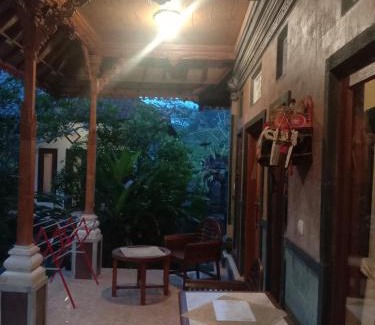 Sidemen Lit Et Petit-Déjeuner | Khailash Warung and Home Stay