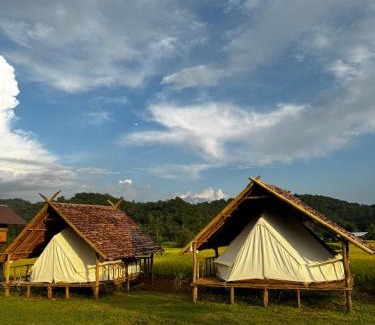 Huai Makhuea Som Maison | Khaodoihomestay&foods