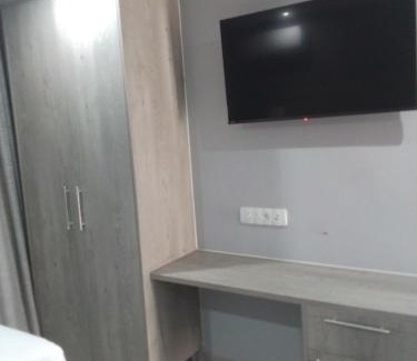 Emalahleni Hôtel | Khayalami Hotel - Emalahleni
