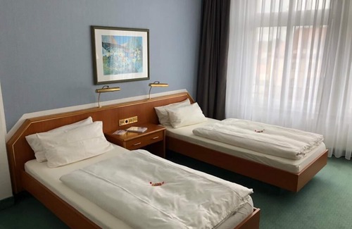 Furstenwalde/Spree Hôtel | KHGM Kaiserhof Hotel GmbH
