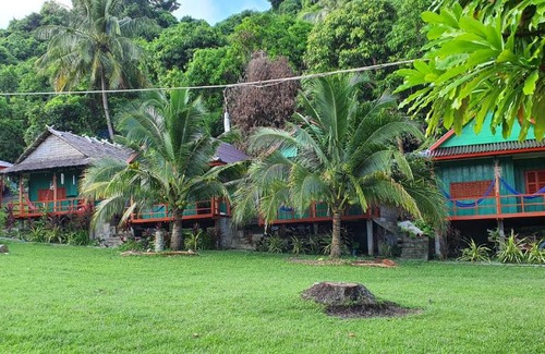 Koh Tonsay Cabine | Khim Vouch Ay Rabbit island