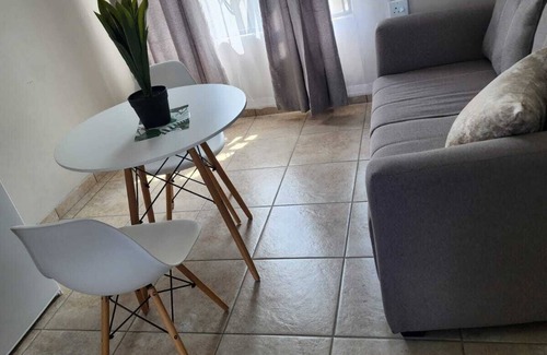 Govan Mbeki Lit Et Petit-Déjeuner | Appartements à Khutsong