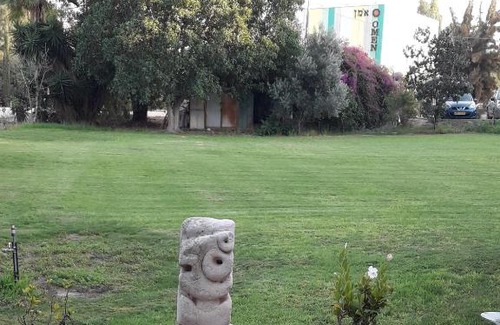 Beer Tuvia Hôtel | kibbutz hatzor A room close to Ashdod