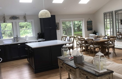 The Heights Maison | Kick back and unwind