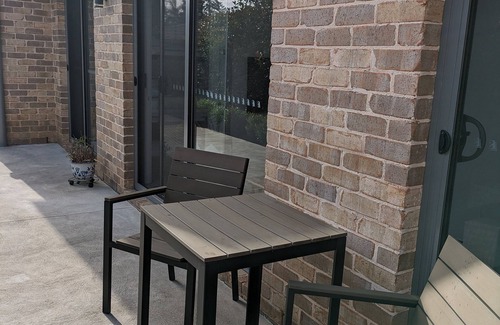 Belmore Maison | Kick back and relax in this calm and stylish space in Belmore NSW