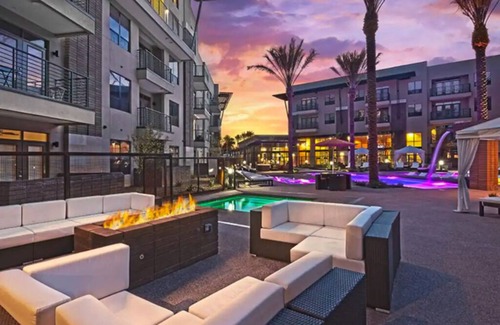 South Scottsdale Appartement | Kick Back & Relax In This Modern Rustic 2 Bedroom!