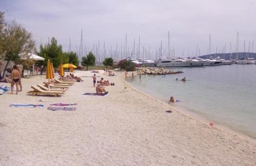 Kastel Gomilica Appartement | KIKE red