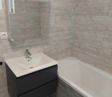 Balatonfured Appartement | Kilátó Apartman ,upper floor of the house