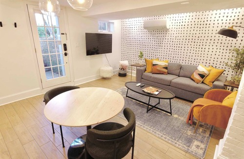 Mount Pleasant Appartement | Kilbourne Cottage in Mount Pleasant
