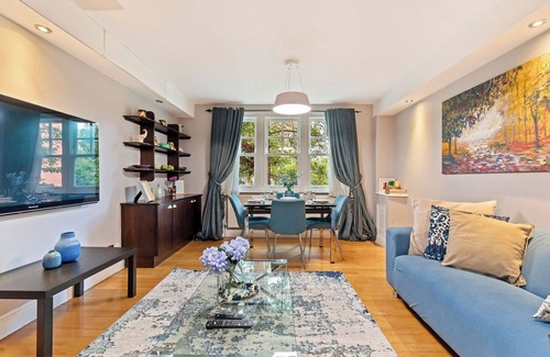 Mapesbury Appartement | Kilburn Oasis Pool, Gym + Secure Parking 2-Bedroom
