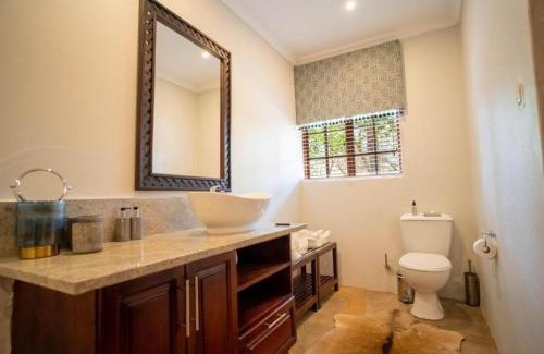 Gravelotte Cabine | Kilima Private Game Reserve & Spa