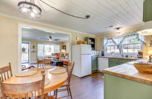 Killen Maison | Killen Vacation Rental about 4 Mi to Wilson Lake!