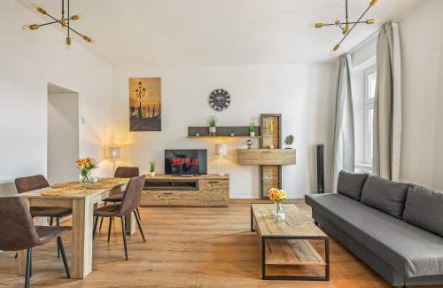 Himmelpfortgrund Appartement | King bed free parking fast wifi pet friendly