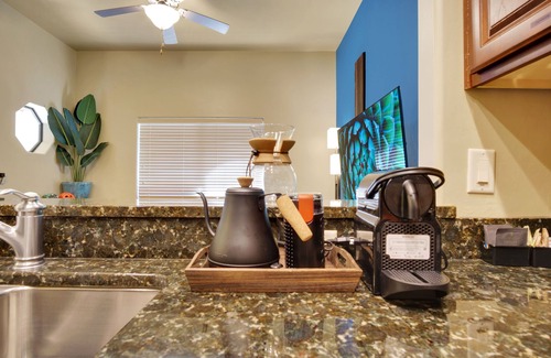 Tucson Copropriété | King Bed Suite Condo: Pool + Hot Tub Access
