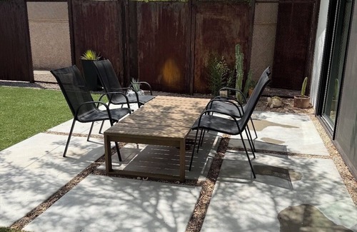 Sam Hughes Maison | Modern / Cozy Scandinavian Villa, King beds, 3/3 house in Tucson with WiFi, AC