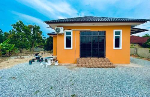 Kubang Kerian Maison | King's Cottage Homestay Kubang Kerian