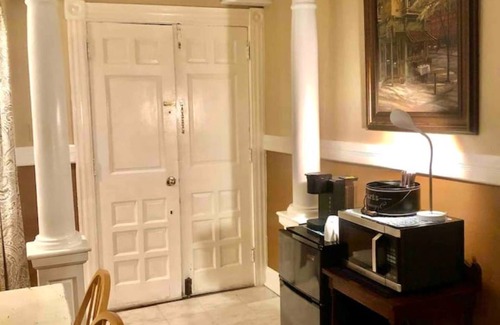 Port Deposit Appartement | Private Suite w/Kitchenette