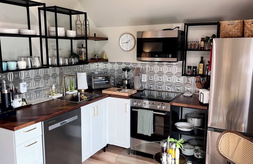 Lafayette Appartement | King Suite, Modern Studio Apartment in the Country/Garden State—1hr from NYC