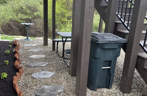 Lafayette Appartement | King Suite, Modern Studio Apartment in the Country/Garden State—1hr from NYC