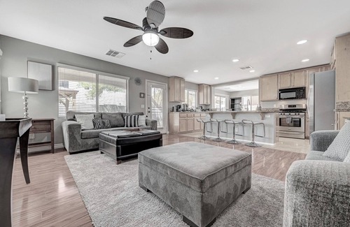 Silverado Ranch Maison | King Suite -Spa- Fast Wifi