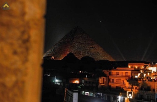 Al Manial Appartement | King Suite with Balcony pyramids and sphinx view