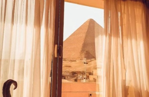 Al Manial Appartement | King Suite with Balcony pyramids and sphinx view