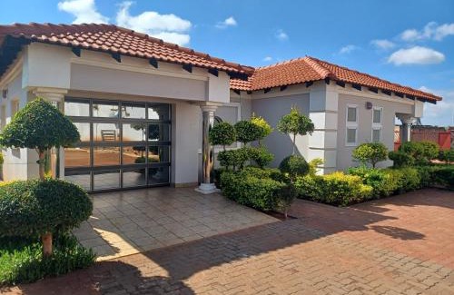 Bojanala Maison | Kingdoms Place Guesthouse