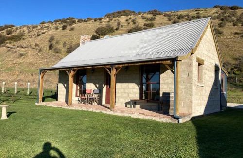 Hurunui Maison | Kingfisher cottage