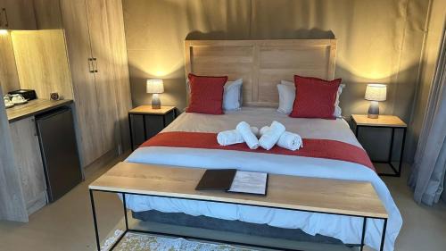 Thorny Bush Game Reserve Hôtel | Kingfisher Creek Safari Lodge