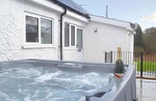 Pentrefelin Maison | Kingfisher