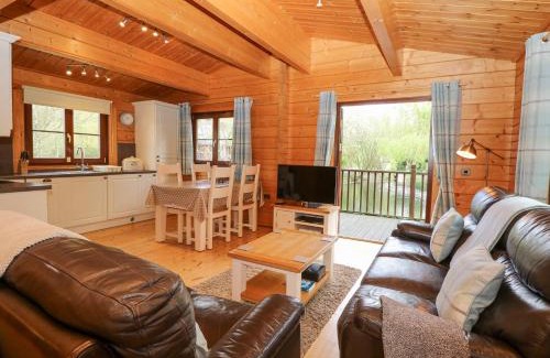 Badwell Ash Maison | Kingfisher Lodge