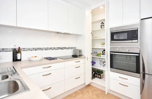 Shelly Beach Appartement | Kings Beach Relaxation - Pool, Beach ZE8