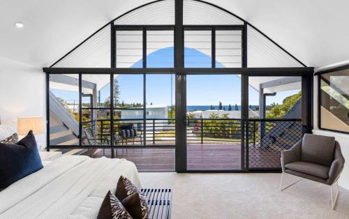 Kings Beach Maison | Kings Coastal Haven