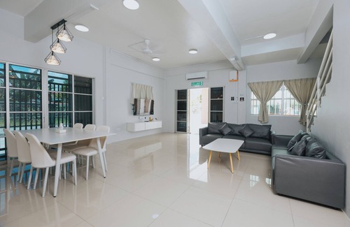 Ranau Maison | kings Pine Residences HomeStay 3-bedroom house with AC and WiFi in Ranau 14