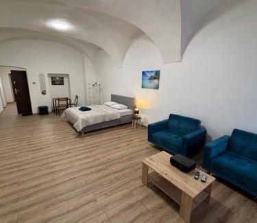 Presov Appartement | KINO & Netflix apartman v srdci mesta