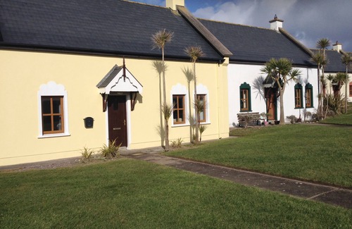 Kinsale Appartement | Kinsale No 6 - sleeps 8 guests in 4 bedrooms