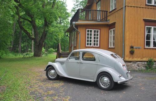 Kirjakkala Maison | Kirjakkalan Ruukkikylä