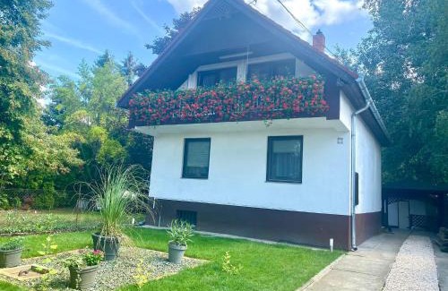 Domsod Appartement | Kisduna ház