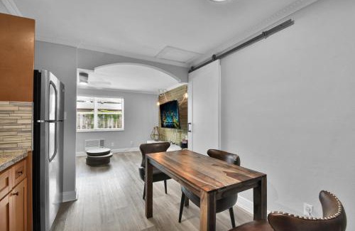 River Oaks Appartement | Kismet Haven