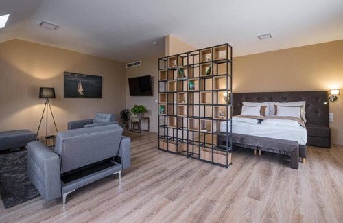 Balatonszemes Hôtel | Kistücsök Food & Room