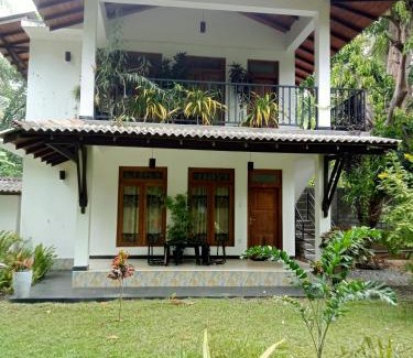 Polonnaruwa Hôtel | Kithmi Resort