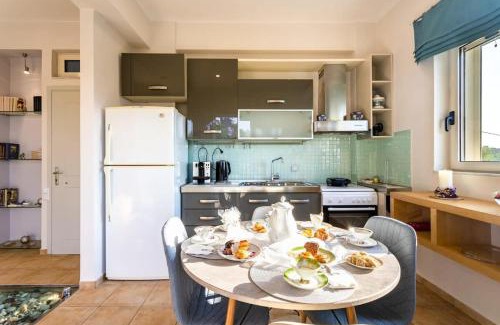 Kitries Maison | Kitries Summer Getaway - Eden Comfy Suite