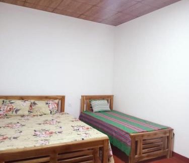 Anuradhapura Appartement | Kitula family guest house