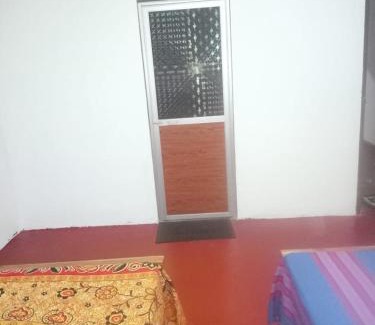 Anuradhapura Appartement | Kitula family guest house