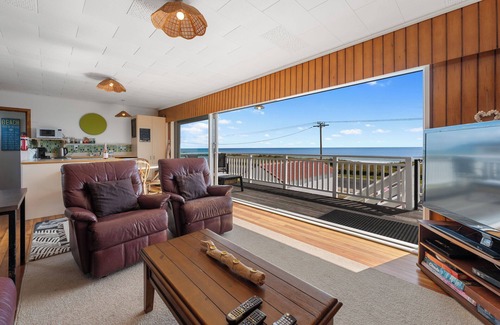 Waihi Beach Maison | Kiwi Beach Bach - Waihi Beach Holiday Home