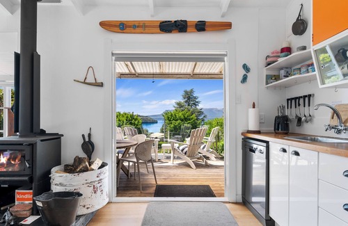 Lake Tarawera Cottage | Maison de vacances Kiwiana Bach - Lac Tarawera
