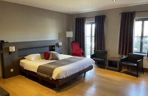 Vlezenbeek Hôtel | KLEIN NEDERLO