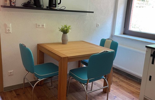 Hauenstein Maison | Kleine Aber Feine Unterkunft mit Direktem Zugang zum Wald!